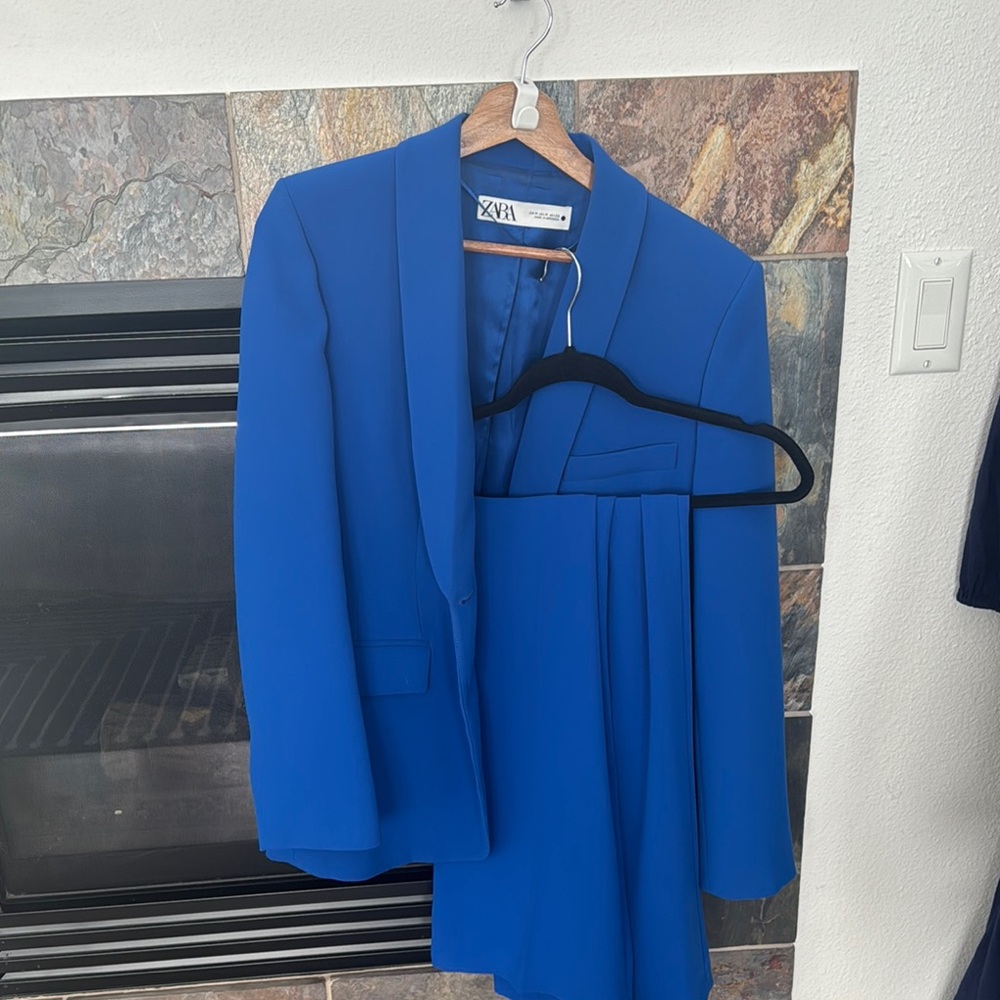 Women's Zara Blue Blazer and Skirt Set